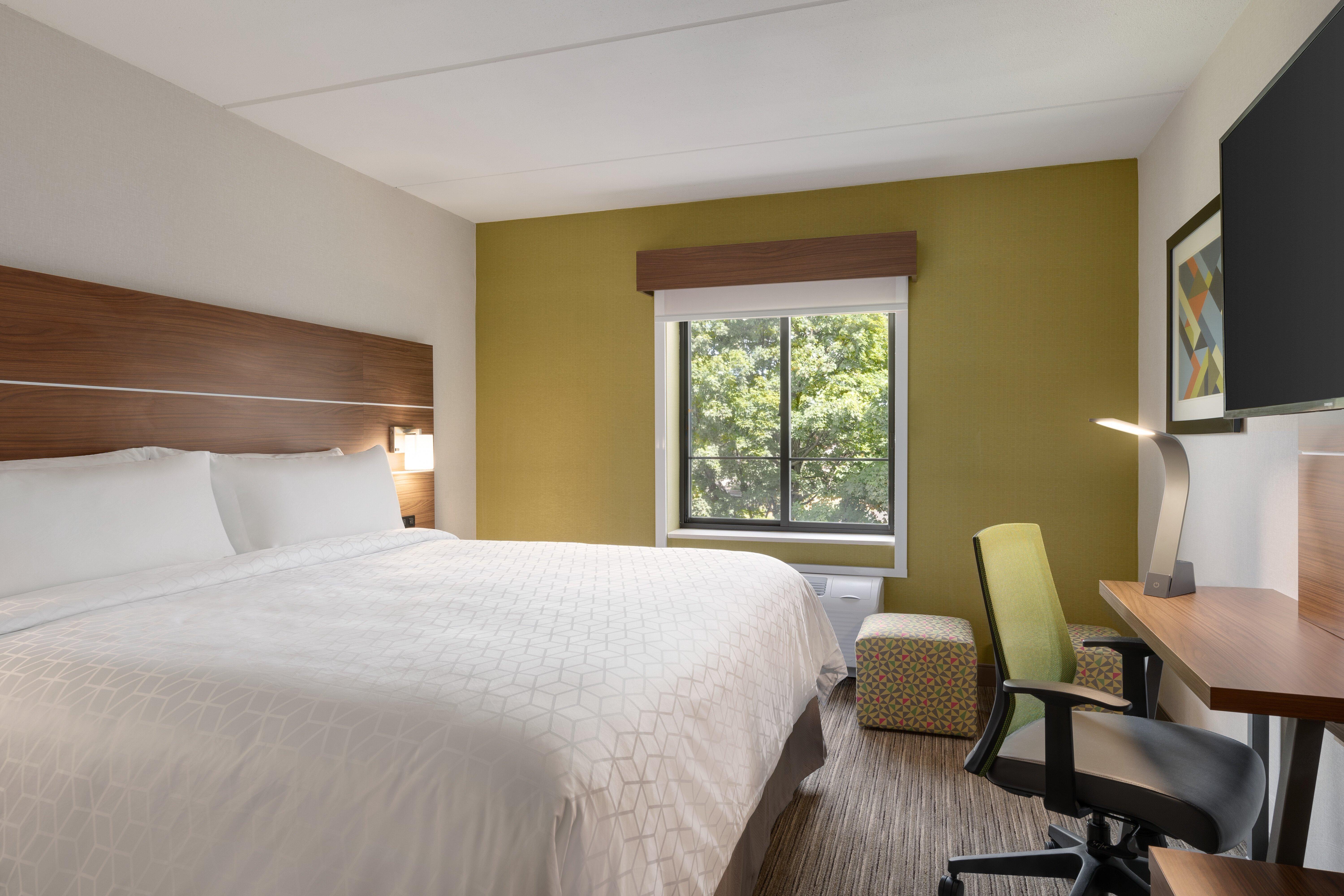 Holiday Inn Express - Plattsburgh By Ihg Exterior photo